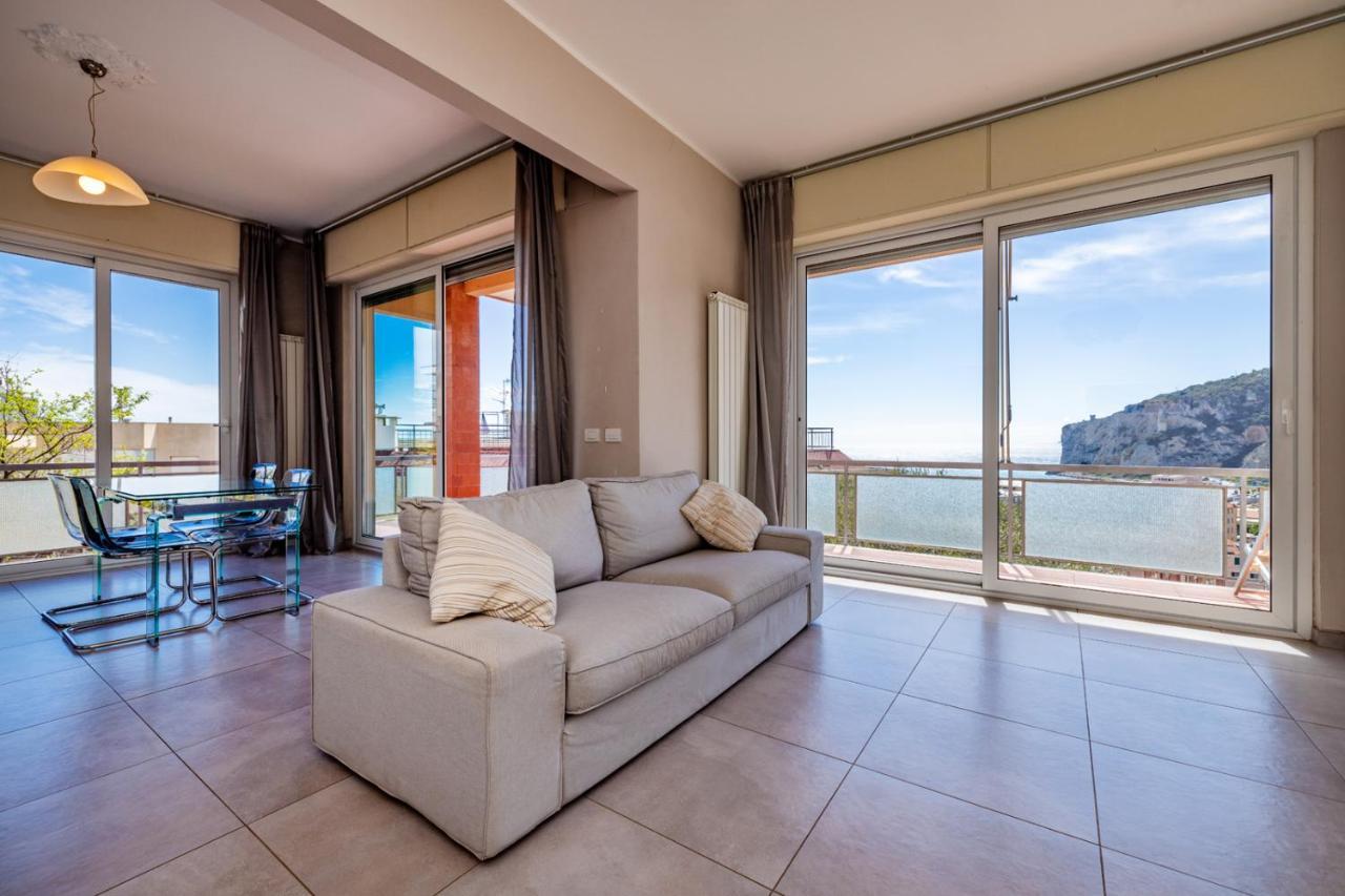 Casa Matilde - Appartamento Vista Mare - Con Posto Auto Финале Лигуре Экстерьер фото